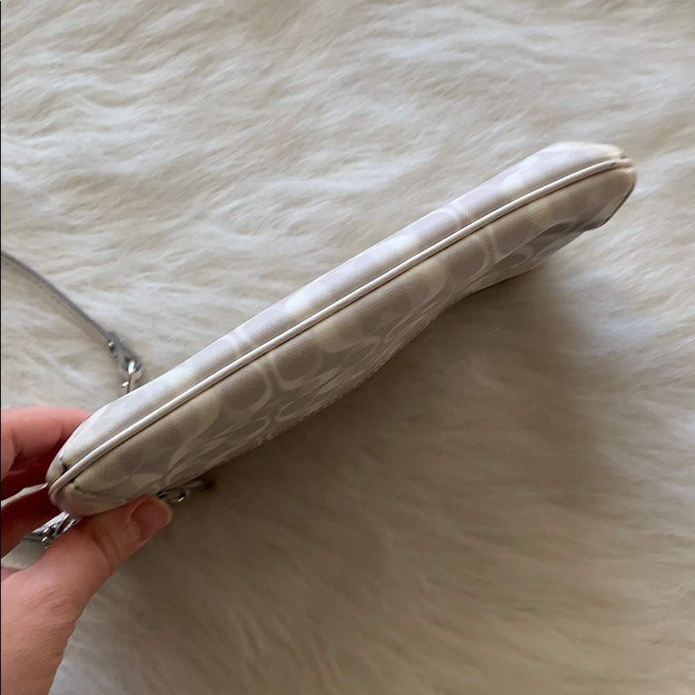 Coach | white patent leather monogram wristlet - Picture 14 of 16
